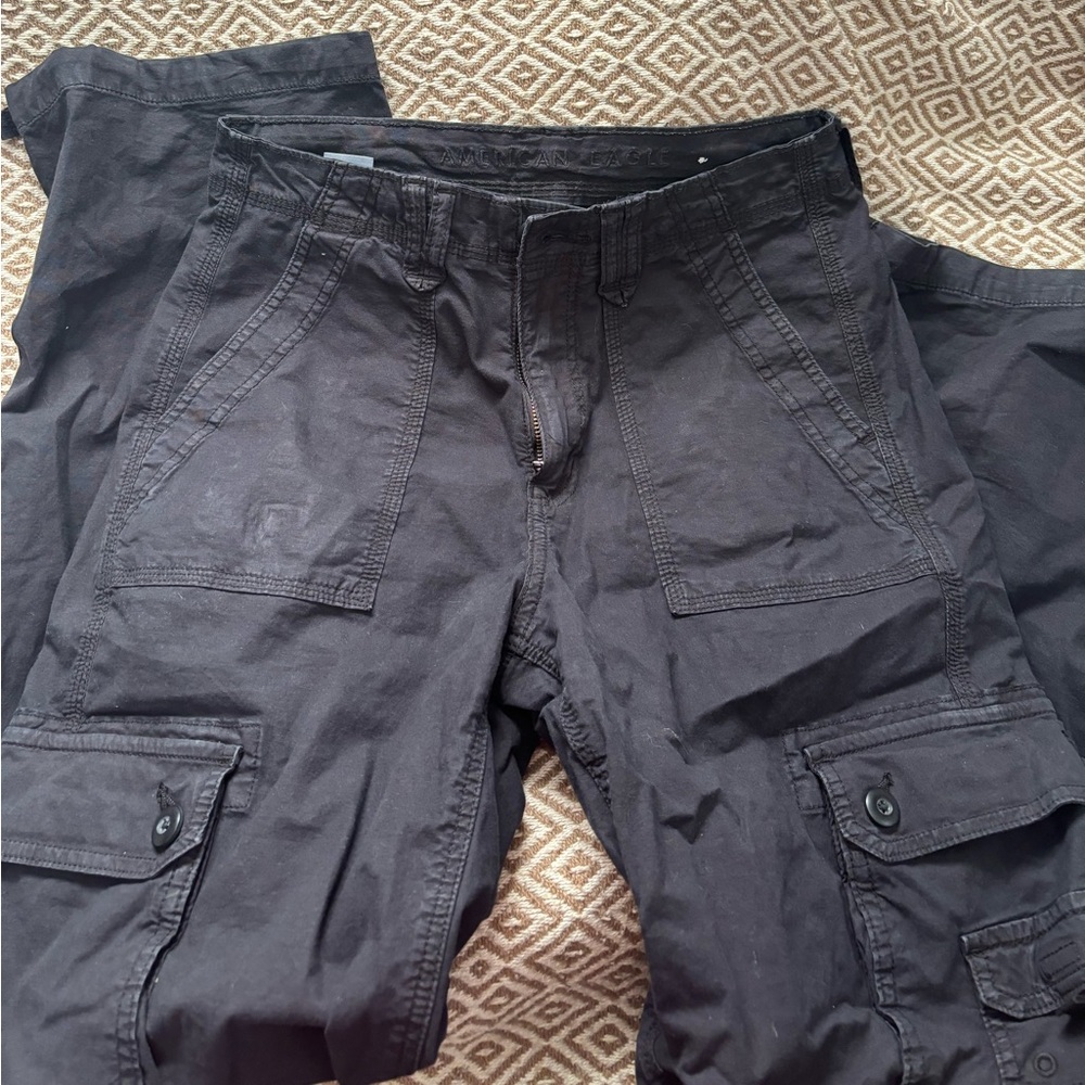 American Eagle Size 4 Cargos